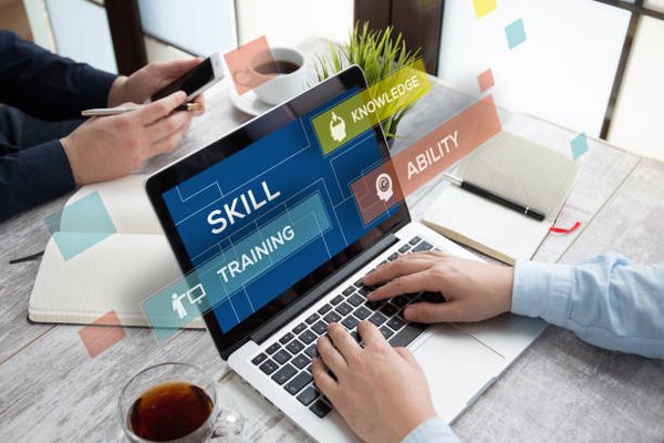 Masterisez les soft skills avec notre formation en ligne interactive